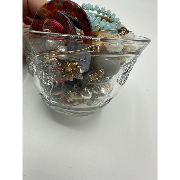 Vintage Savannah Punch Cup Mystery Jewelry Jar w/ Assorted Pierced Earrings - Picture 5 of 5